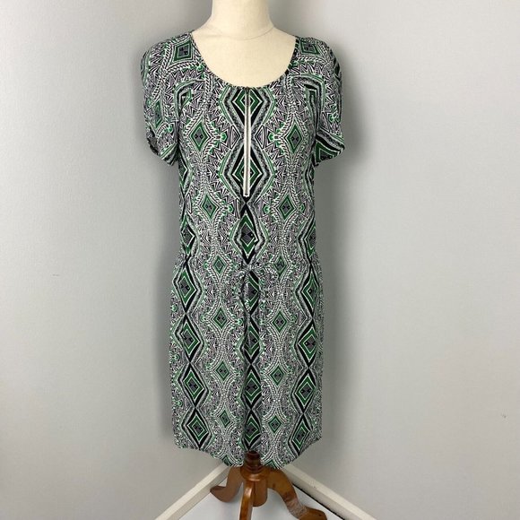 David Lawrence Dresses & Skirts - David Lawrence Size 8 Women's Shift Dress Geometric Pockets Waist Tie